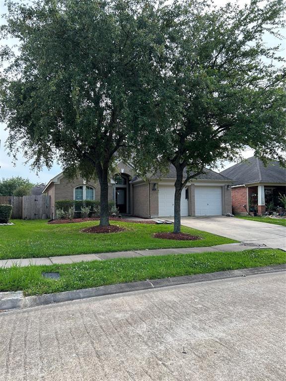Primary Photo - 13012 Balsam Breeze Ln