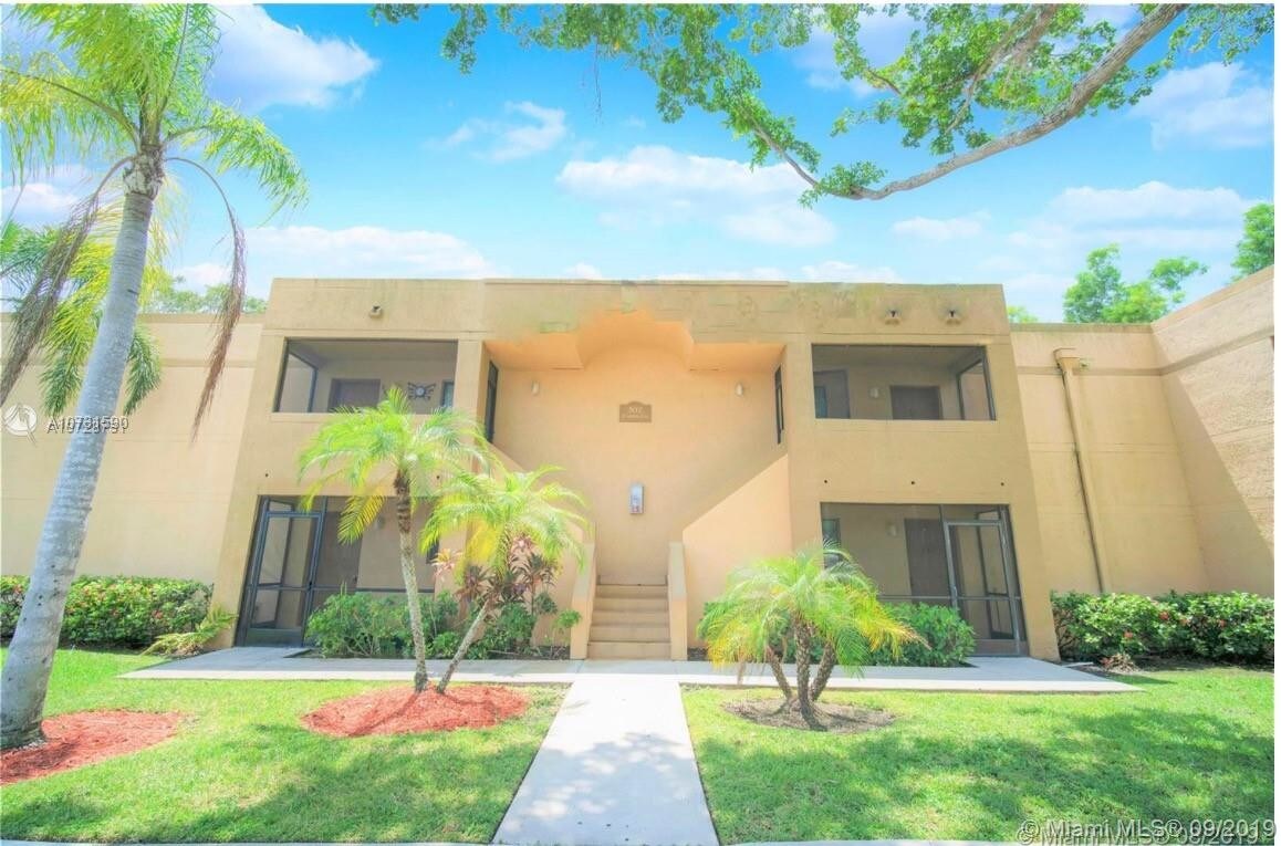 151 Lakeview Dr Unit 105, Weston, FL 33326 Condo for Rent in Weston