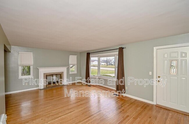 Foto del edificio - 231 Grandview Ave NW