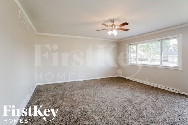 Building Photo - 5920 Schoolwood Dr