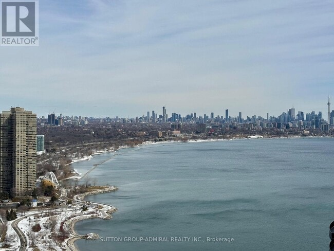 Building Photo - 38 Annie Craig Dr