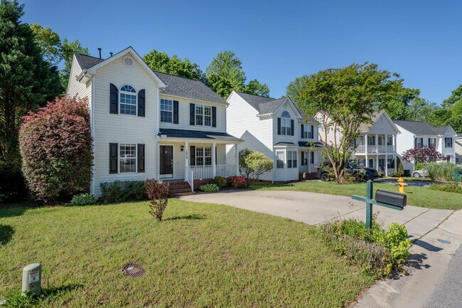 Foto del edificio - Charming 3-Bed Home in Prime Swim/Golf Com...