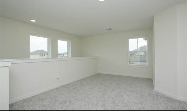 Building Photo - 7546 Coral Ter Dr