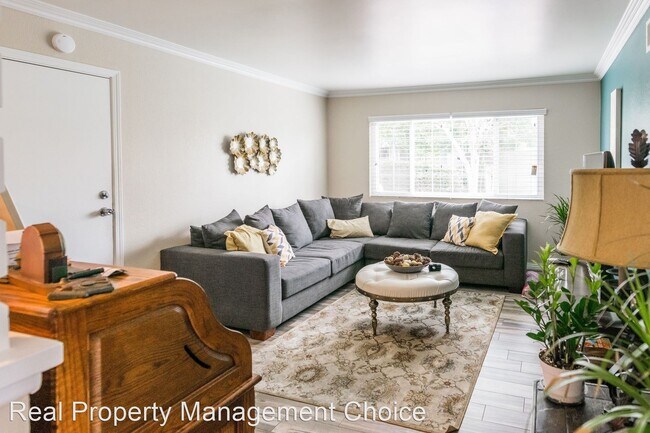 Foto del edificio - 3 br, 2 bath House - 561 E Cassidy St