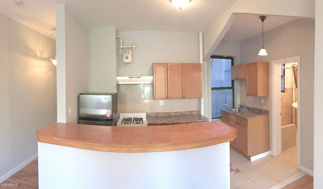 Building Photo - 2 br, 1 bath Apartment - 206 W 148th St