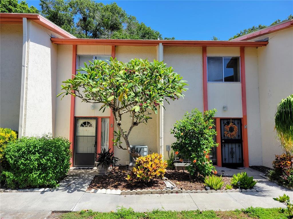 Foto principal - 1635 58th Terrace S