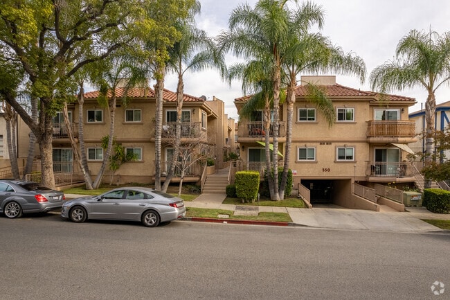 Building Photo - 550 E Santa Anita Ave