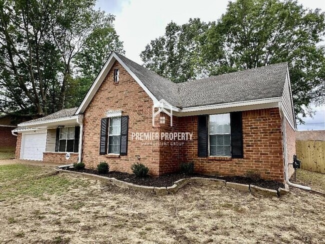 Building Photo - 5475 Stephen Forest Rd