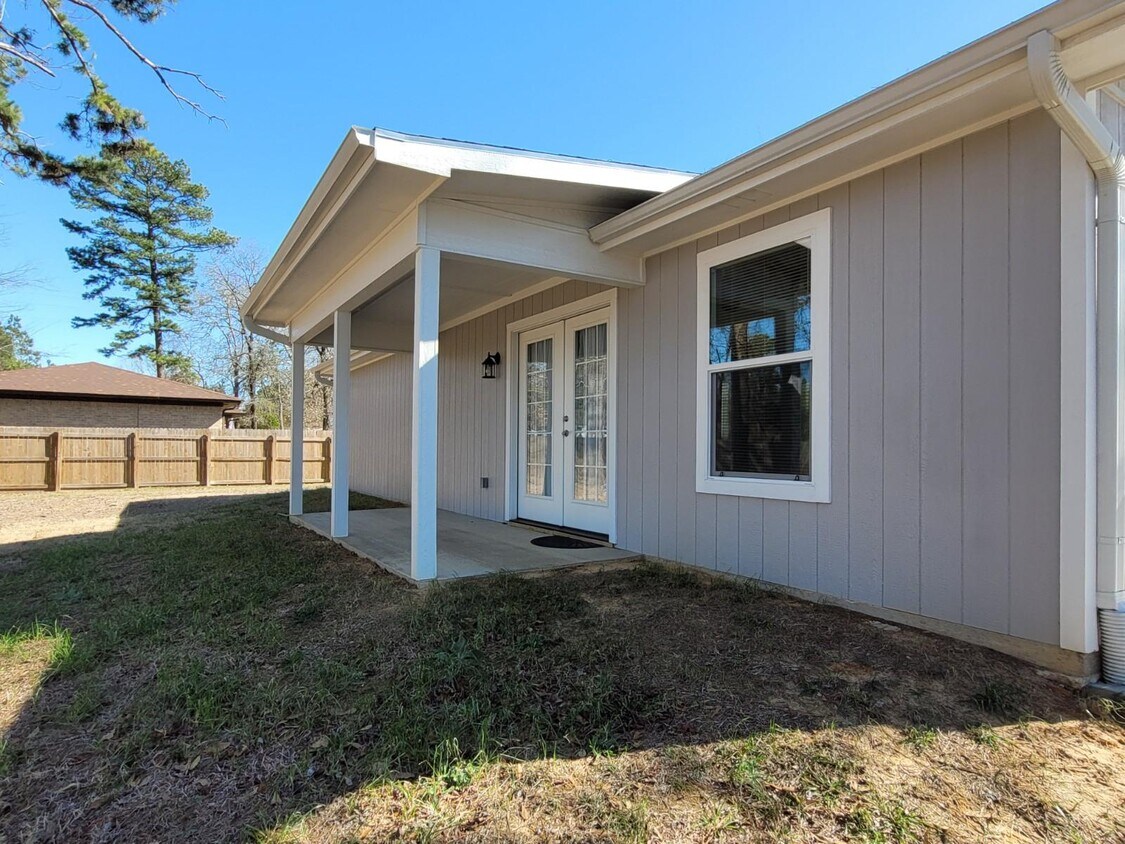 299 Tower Dr, Rusk, TX 75785 House Rental in Rusk, TX
