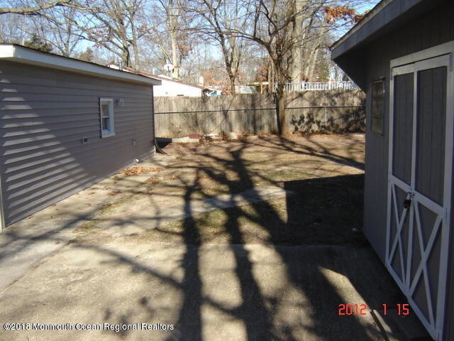 Building Photo - 559 Alfred Ln