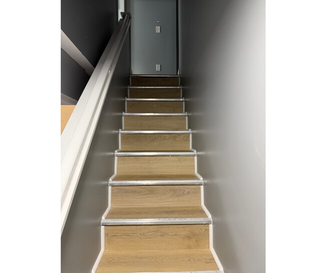 Foto del edificio - 427 S Augusta Ave