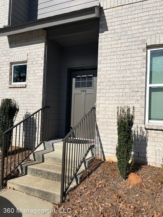 Foto del edificio - 2 br, 2.5 bath House - 808 N. Gay St. Unit...