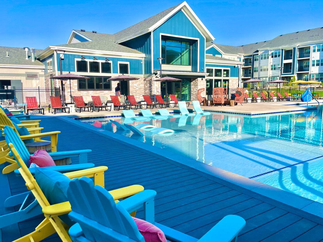 Lariat 2405 38th Ave Greeley, CO Apartments for Rent in Greeley