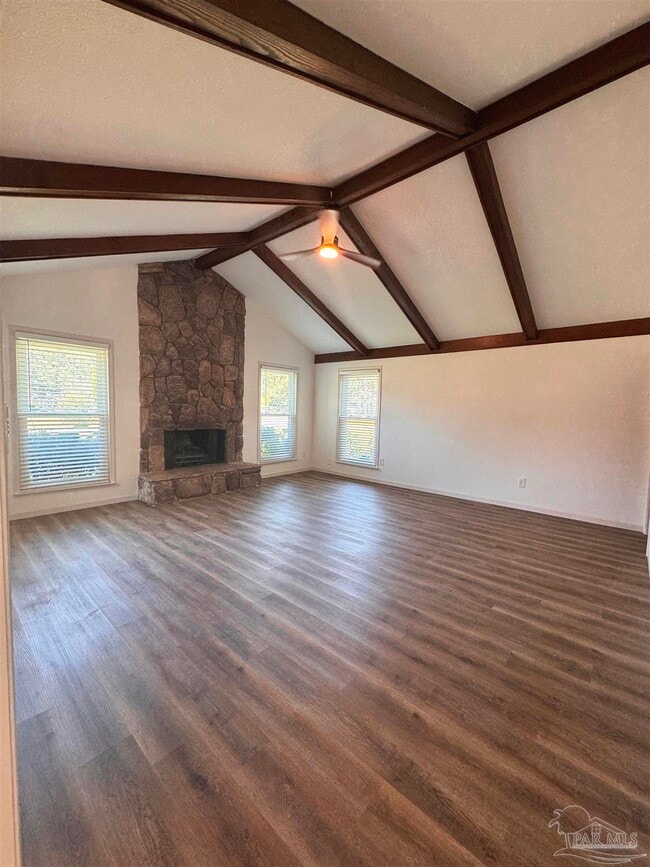 Foto del edificio - 1012 Great Oaks Dr