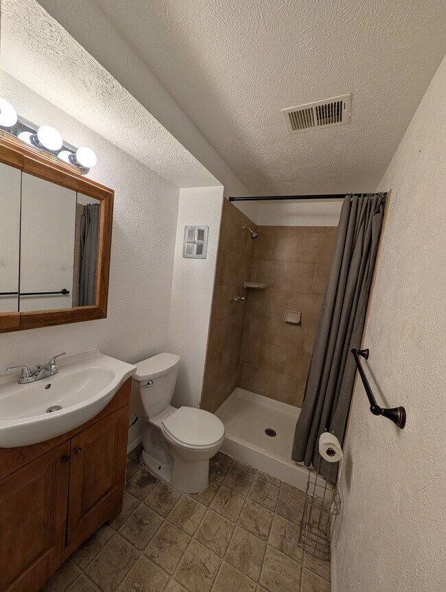 Foto del edificio - 15650 E Hamilton Pl