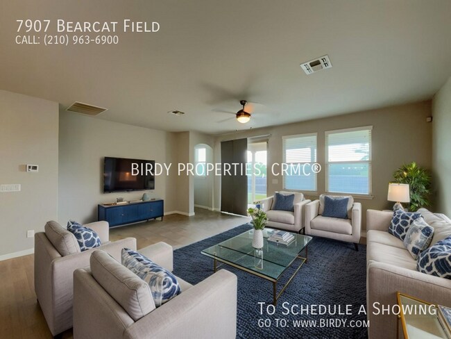 Foto del edificio - 7907 Bearcat Field