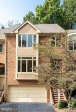 Building Photo - 11509 Hemingway Dr