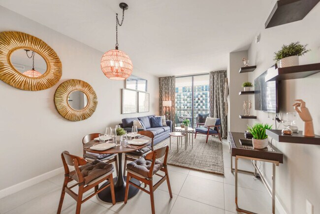 Foto del edificio - 5350 NW 84th Ave