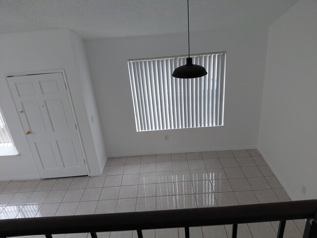 Foto del edificio - 2331 Conway Dr