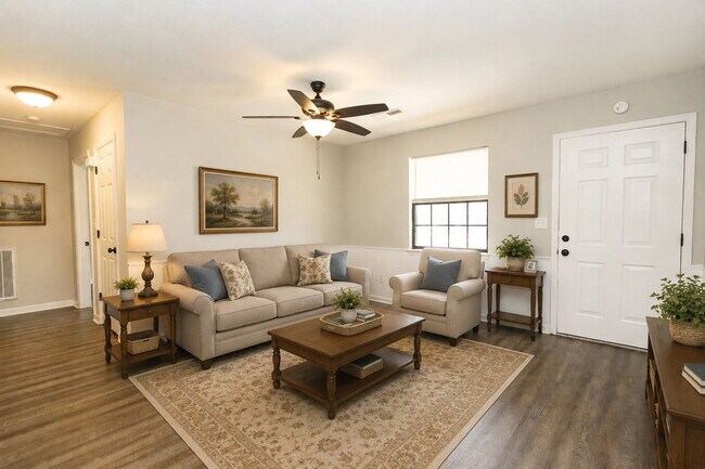 Foto del edificio - 1418 Baggett Rd