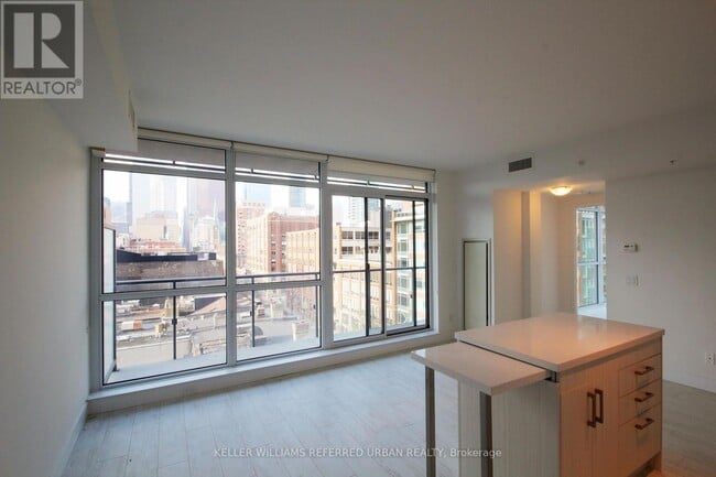 Photo du bâtiment - 39 Sherbourne St