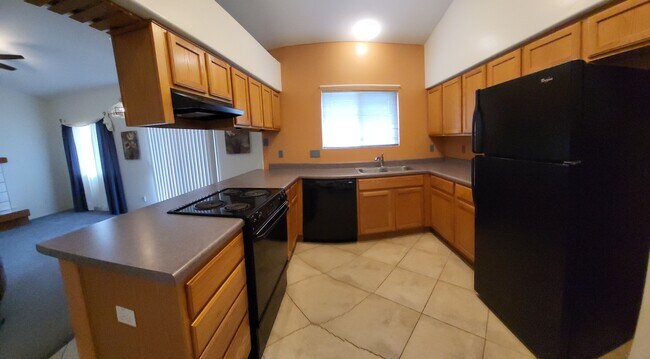 Foto del edificio - 9533 N Crestone Dr