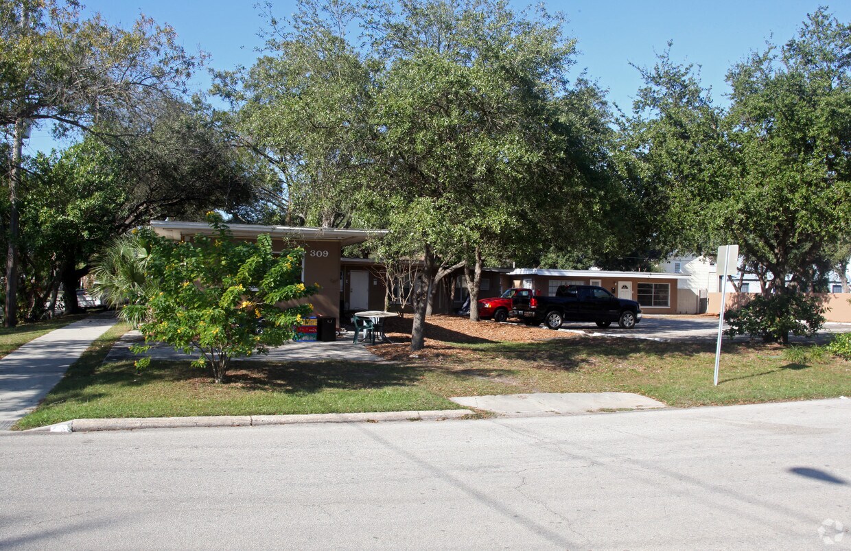 Foto del edificio - 307 S Fremont Ave