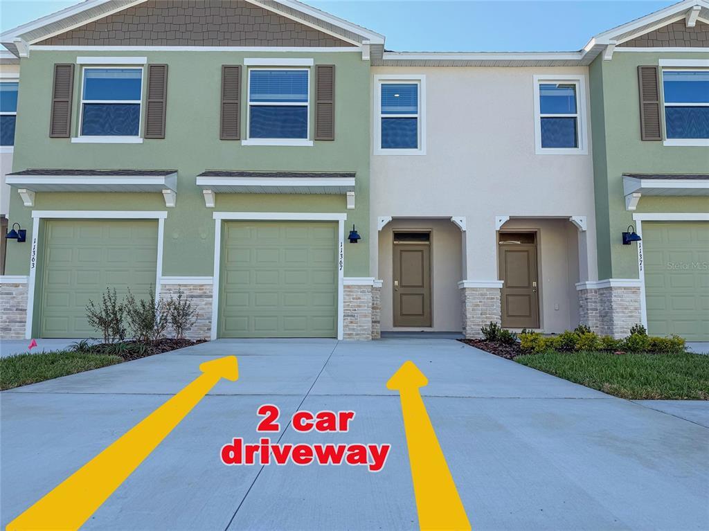 Foto principal - 11367 Velvet Apricot Dr