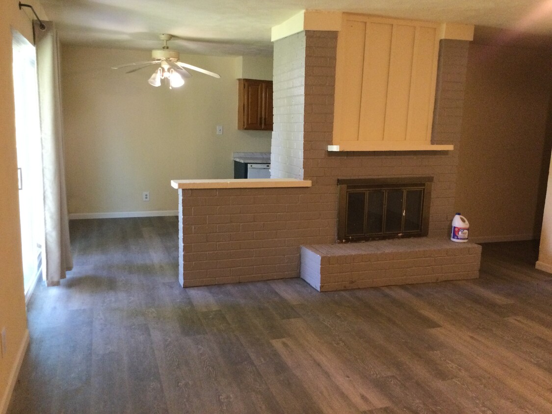 Foto principal - 1407 Chinook Dr