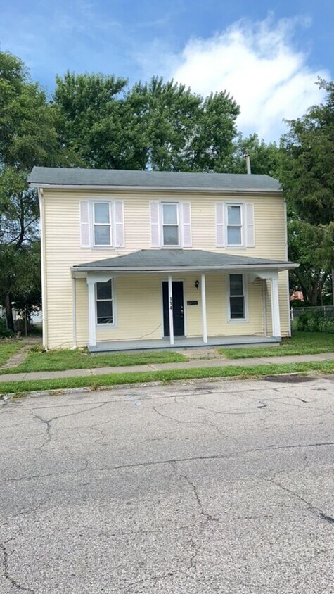 Primary Photo - 114 Moore St 3BR/1BA (Middletown)