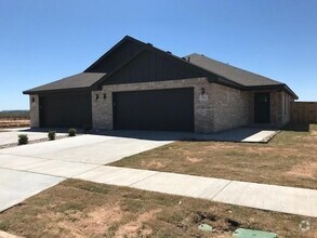 Building Photo - 7350 Mountain View Rd