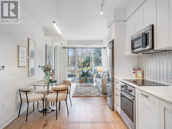 Building Photo - 293 S Kingsway