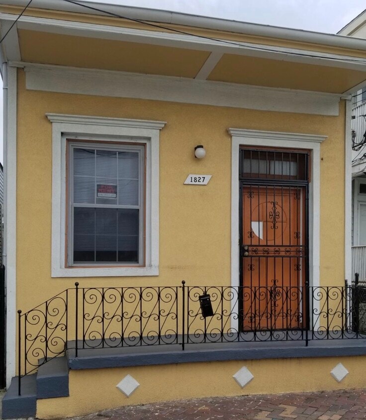 Primary Photo - 1827 Saint Ann St