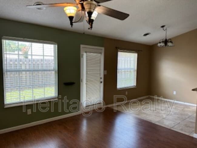 Photo - 8617 Little Field Way House