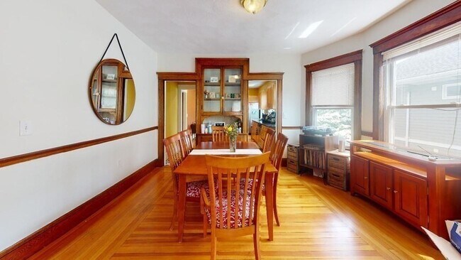 Foto del edificio - 17 Bradbury Ave