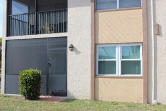 Building Photo - 16881 Davis Rd
