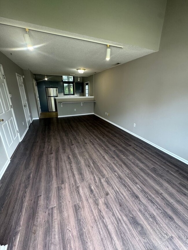 Building Photo - 1324 Lofton Way