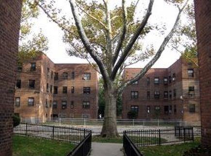 Building Photo - 8873 Bay 16th St