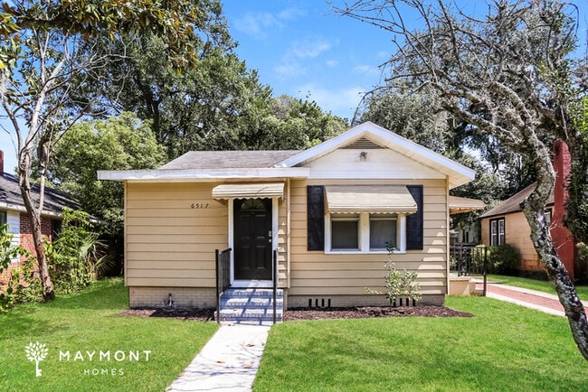 Building Photo - 6517 Sunset Dr