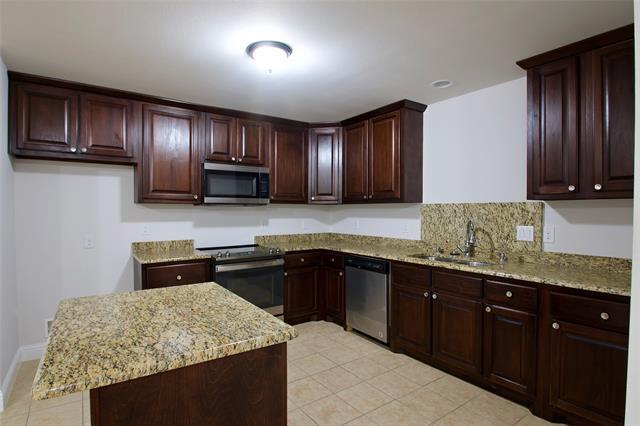 Foto del edificio - 4702 Mariner Dr