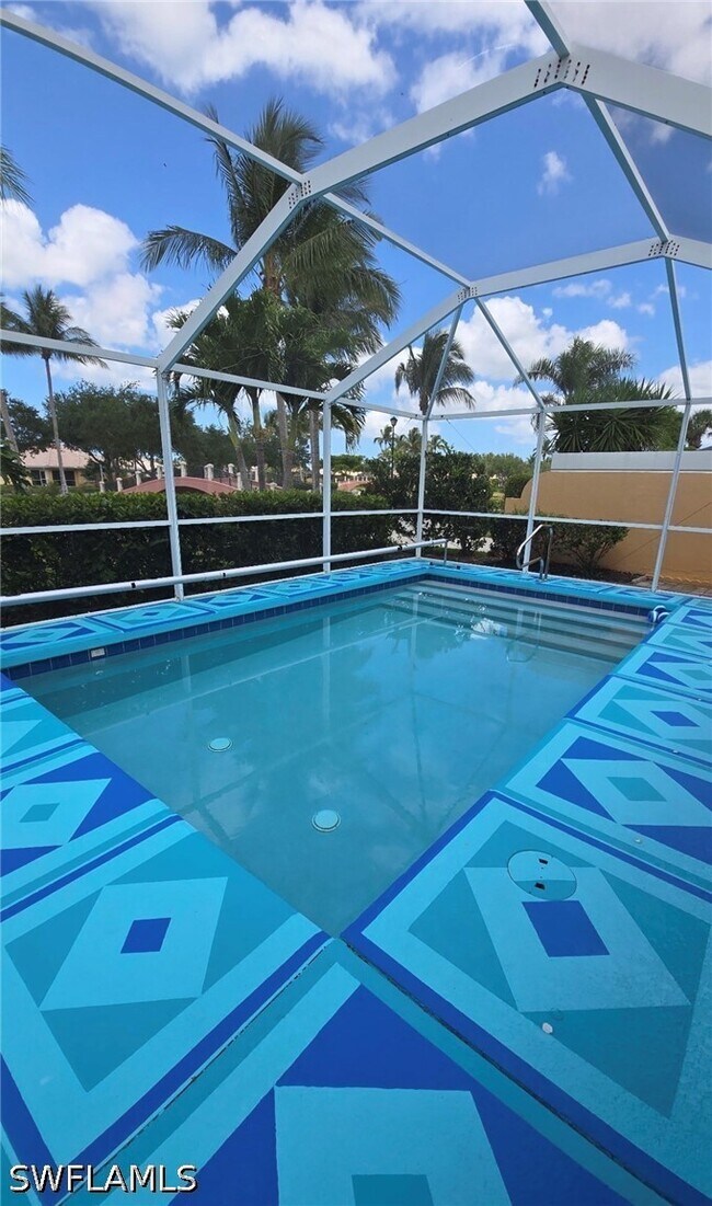 Foto del edificio - 7864 Ionio Ct