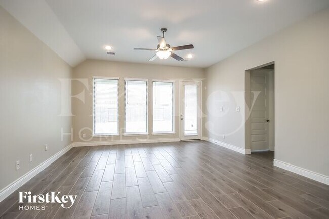 Foto del edificio - 9434 Windward Bluff Way