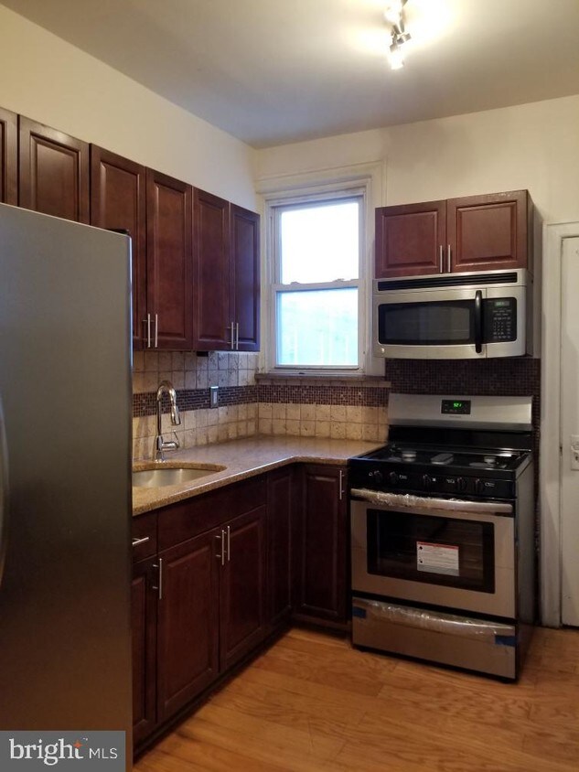 Foto principal - 1734 Georges Ln