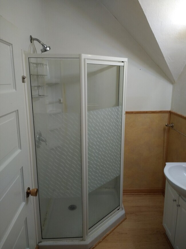 Foto del edificio - 320 Platt St