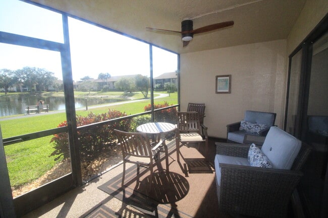 Foto del edificio - 505 Lake Louise Cir