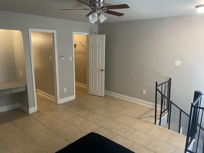 Bedroom - Burbank Lofts