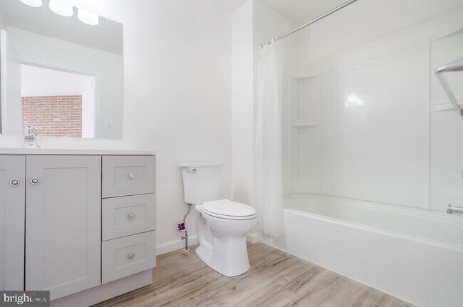 Foto del edificio - 1810 Woodhollow Dr