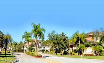 Building Photo - 812 Middleton Dr SW