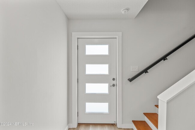 Foto del edificio - 223 19th St N