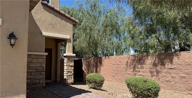 Foto del edificio - 6387 Ashland Crst St